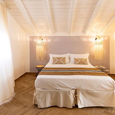 Villa Delle Palme Con Piscina Privata Santa Maria Del Focallo Kültér fotó